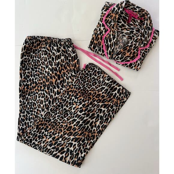 Betsy Johnson Pajama Set Women L Leopard Print Pink Lace Comfy Loungewear - Picture 1 of 11